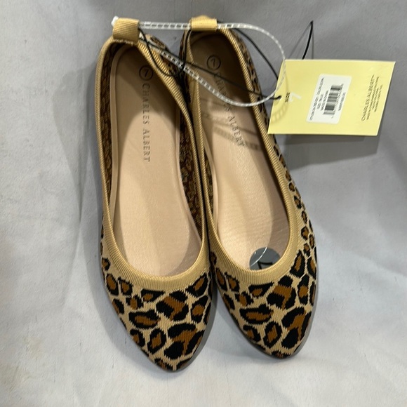 Charles albert flats size 7 - Picture 2 of 6